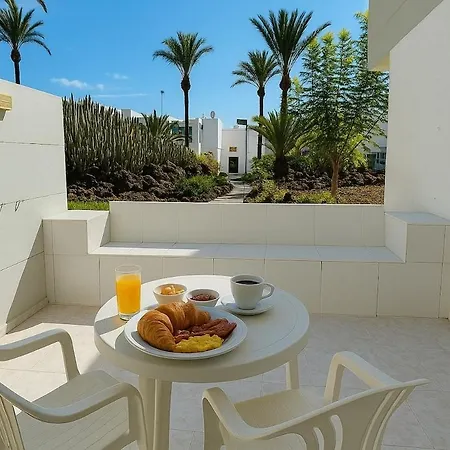 Sunny House Tenerife Apartment *